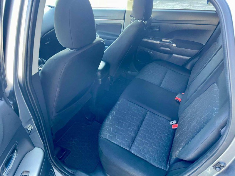 Mitsubishi Outlander Sport SE 2019 5