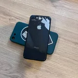 iPhone 8 / 64 გბ 4