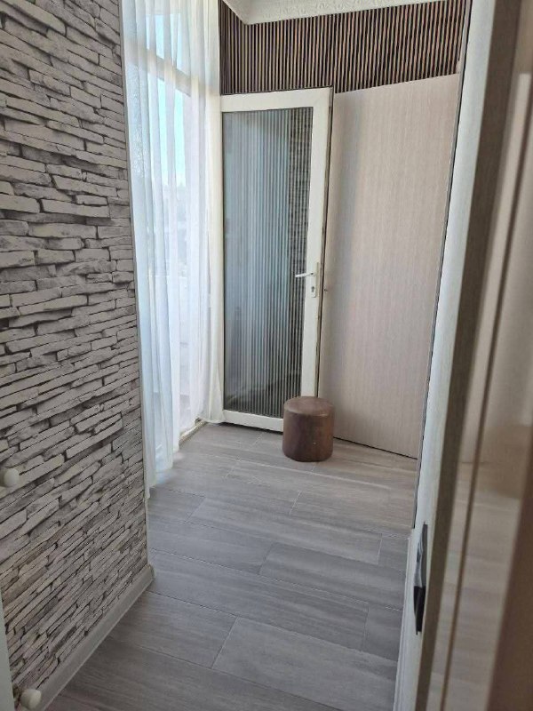 1+1 квартира в исторической части Батуми, ул Пушкини 13 4