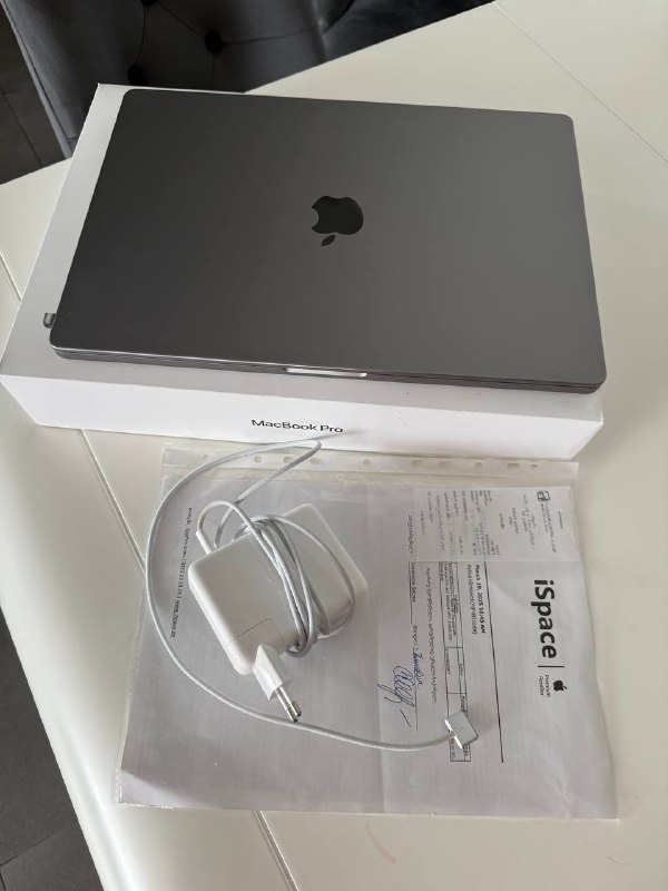 MacBook Pro 16" M1 16GB 512GB