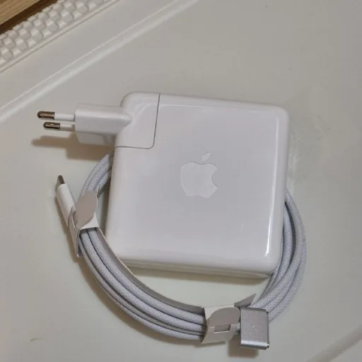 Зарядное устройство MacBook 96W с кабелем MagSafe/Type-C