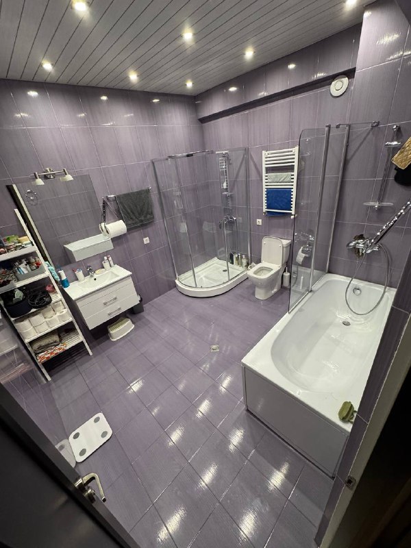 Квартира 140м² в Ваке, 2 спальни, аренда 5