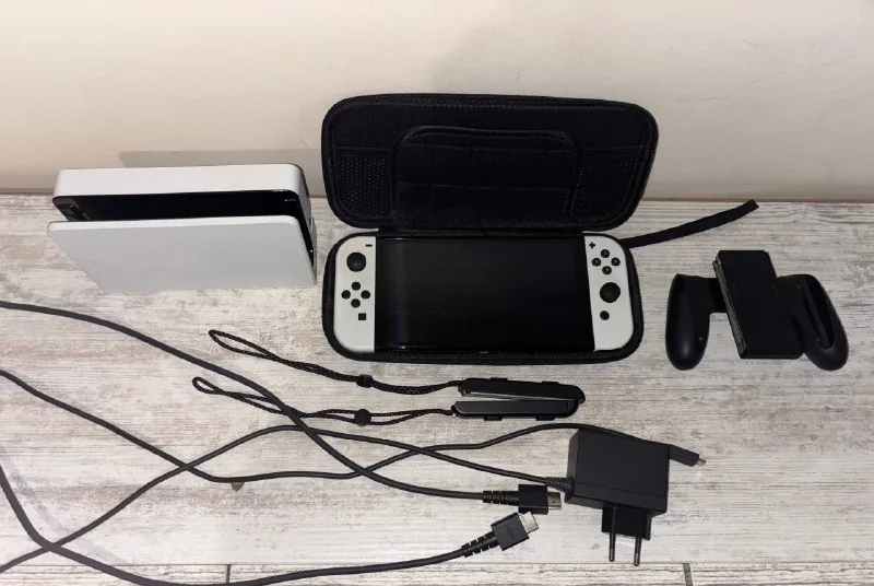 Nintendo Switch OLED