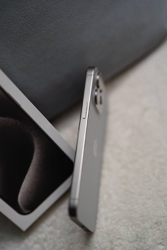 IPhone 15 pro max 256 gb 4