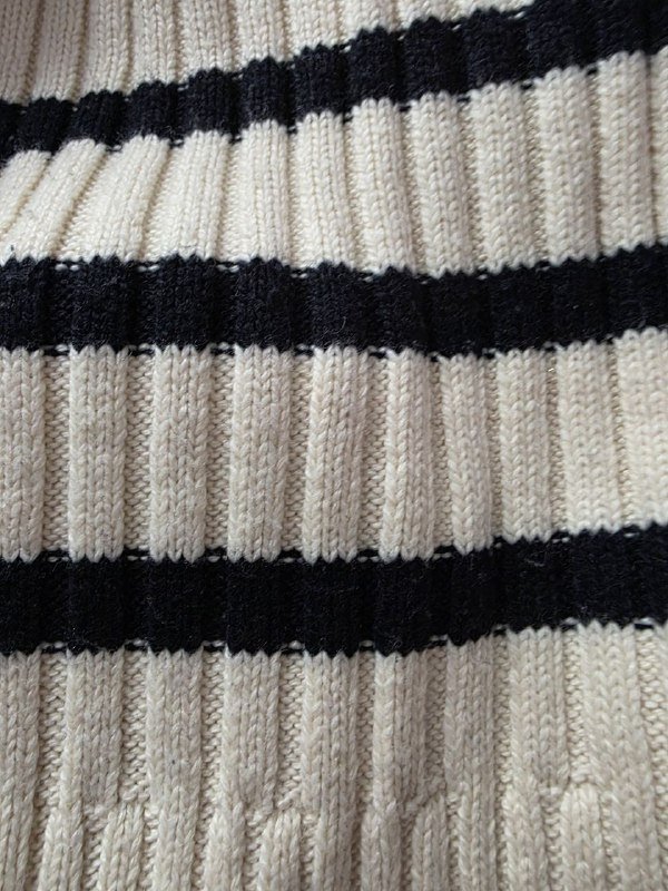 Джемпер Zara плотной вязки размер М 2