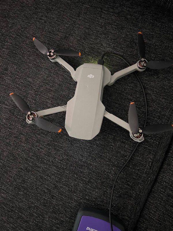 Дрон Dji mini 2, контроллер, карта памяти 2