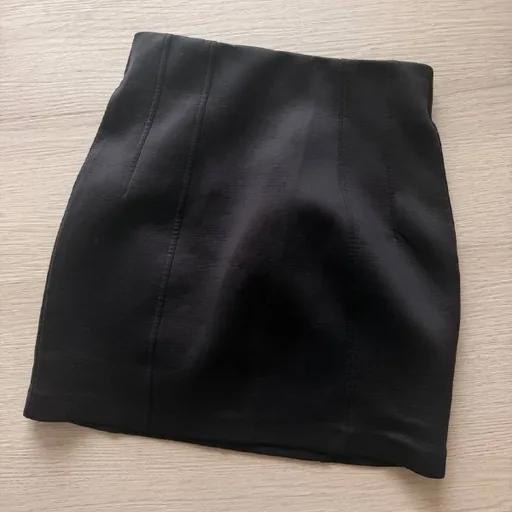 Юбка, юбка-шорты Zara XS