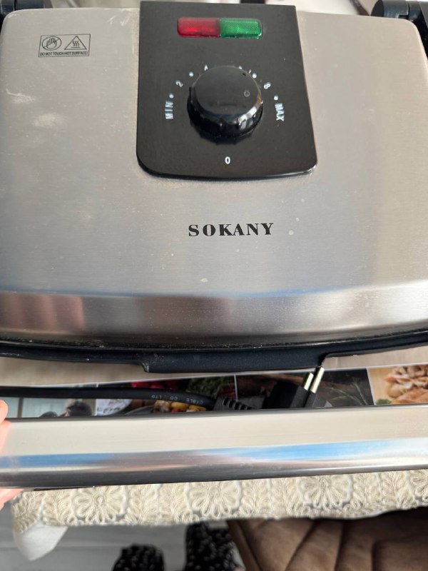 Тостер, шторы с карнизом, коляски Anex и Kikka boo 2