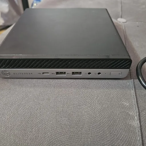 HP EliteDesk 800 G3 mini PC