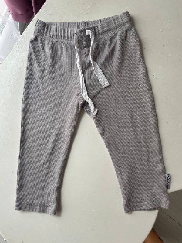 Детская одежда, комбинезоны, шапки, штаны, жилетка 4