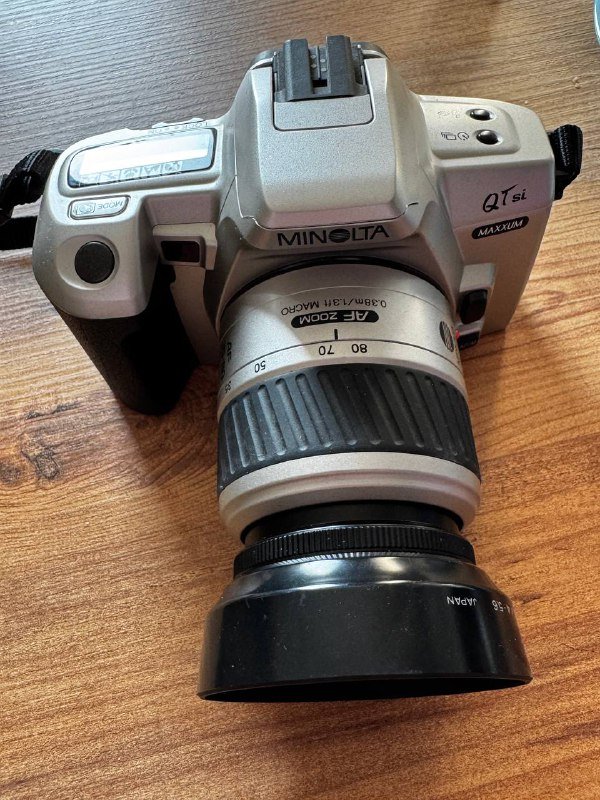 пленочный фотоаппарат Minolta QTsi с автофокусом