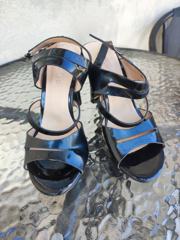 Туфли, босоножки размер 34-35 3