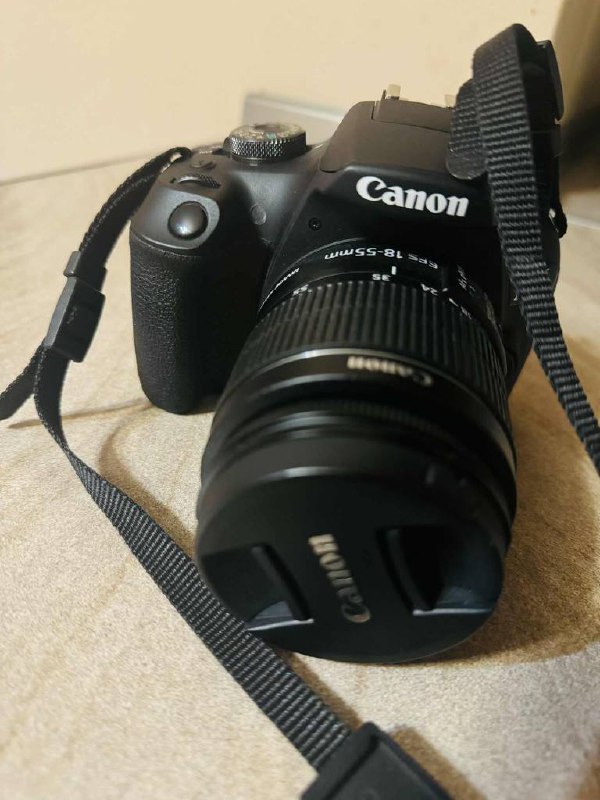 Фотоаппарат Canon 2000D 2