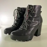Лоферы Vagabond, ботильоны Calvin Klein, сапоги Vera Gomma, мюли Vagabond, сандалии Vagabond, сланцы Vagabond 4