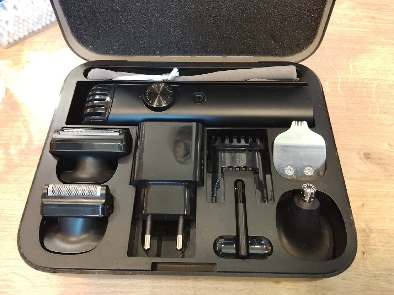 Xiaomi grooming kit