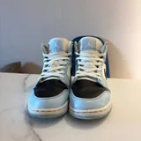 Air Jordan 1 Mid кроссовки 2