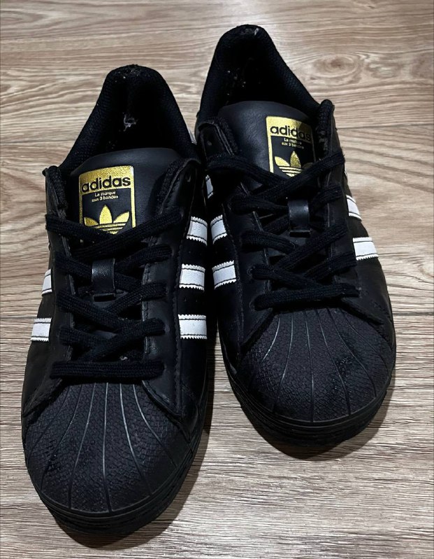 Adidas Superstar размер 38