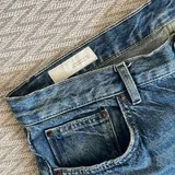 Футболки Canvas, Nike, без бренда, лонгслів Jordan, джинси Zara 7
