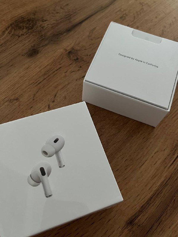 Новые наушники AirPods Pro