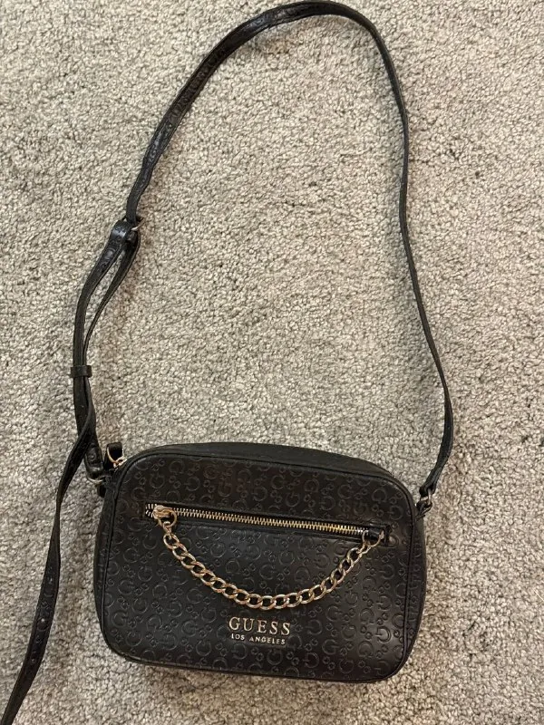 Женская сумка crossbody Guess 1