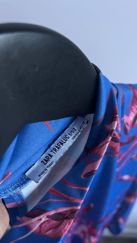 Платья Zara зеленое, красное, синее в цветок 8