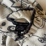 Зипка Mickey Mouse, кофта Levi’s, шарф Marc Jacobs, худи Polo, штаны спортивные, худи 6