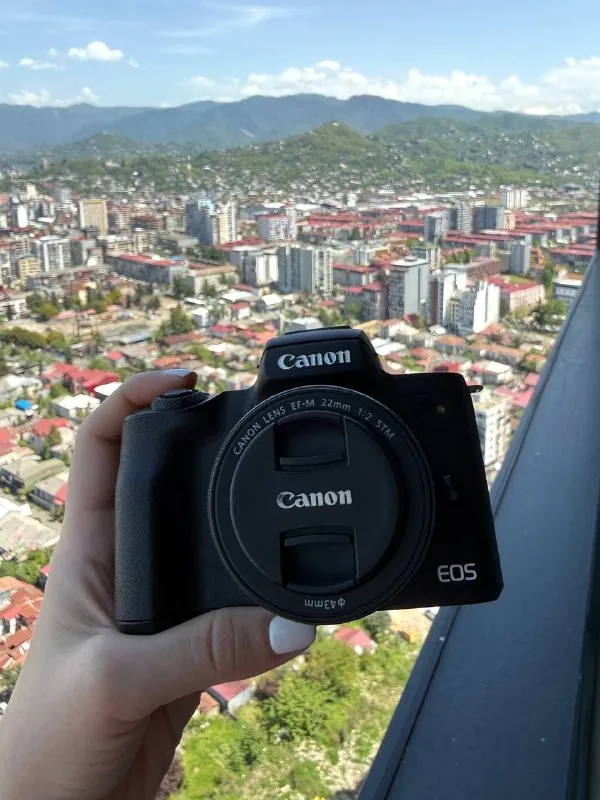 Canon EOS M50 Mark II, Canon EF-M 22mm f/2 STM