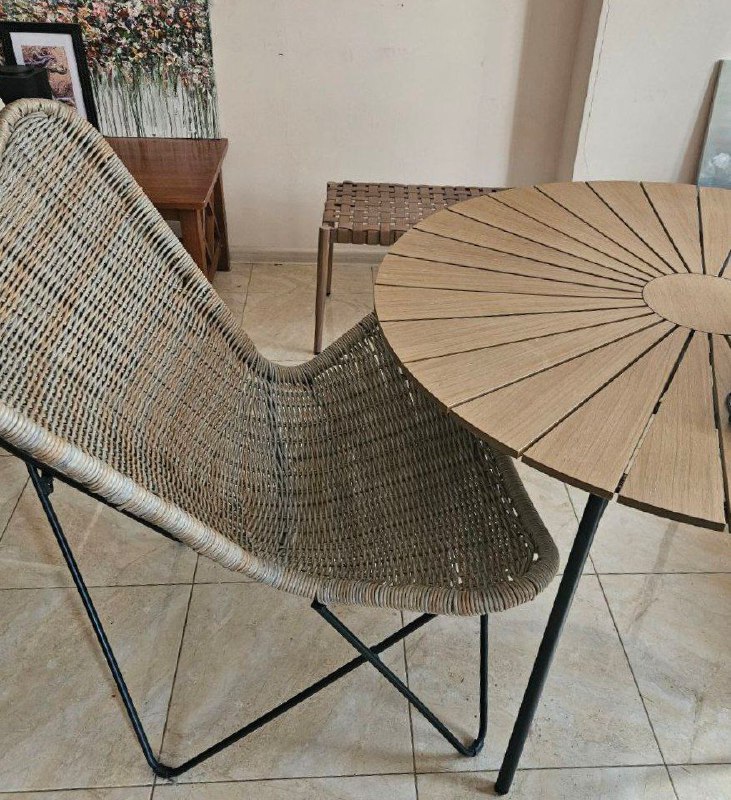 Стол Jusk, кресло Jusk, скамейка Jusk, столик IKEA, фонтан Jusk, светильник 5