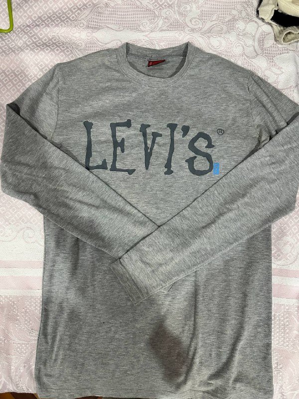 Левайс мужская размер М