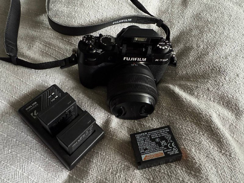 Fujifilm XT50 камера, объектив FUJINON XC15-45mmF3.5-5.6 OIS PZ