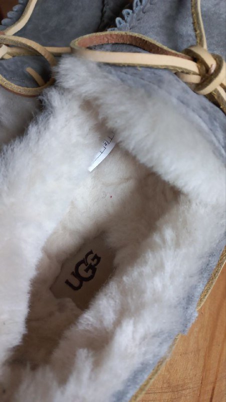 Настоящие уги женские размер 35 2