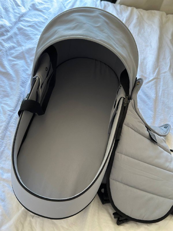 Каркасная люлька Babyzen yoyo в сером цвете 2