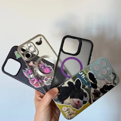 Чехлы на iPhone 16 Pro Max