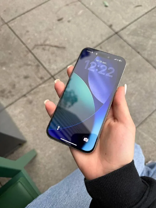 iPhone 15 Pro 128 GB 1