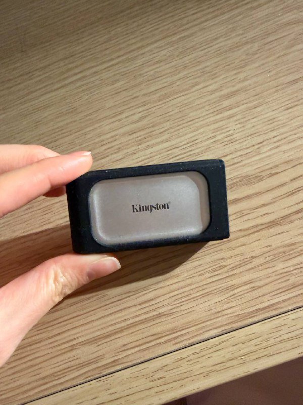 Kingston 1TB External SSD with Cable