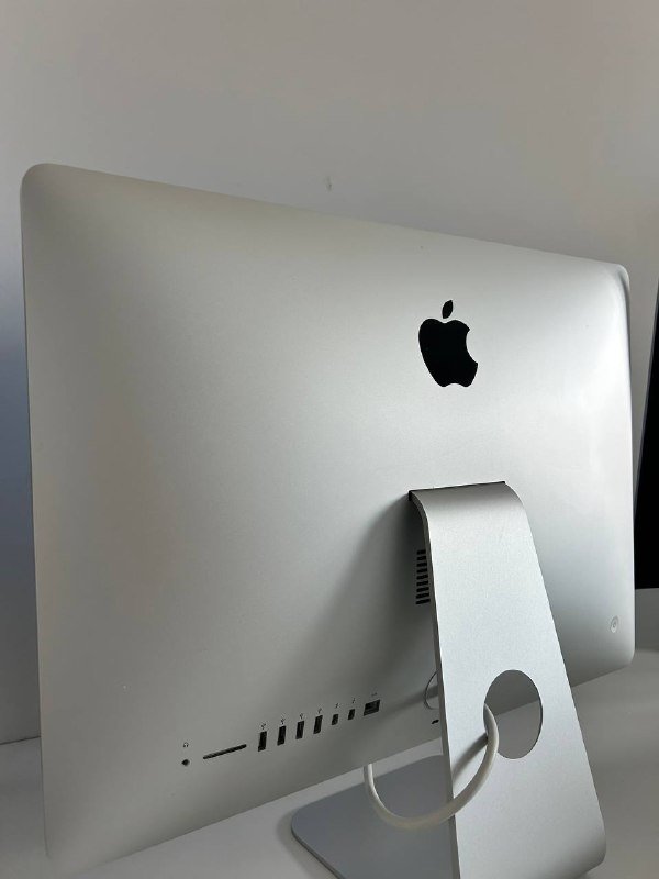 iMac 21.5" Late 2013 Intel Core i5 8GB RAM 6