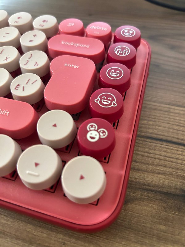 Механическая клавиатура Logitech 3