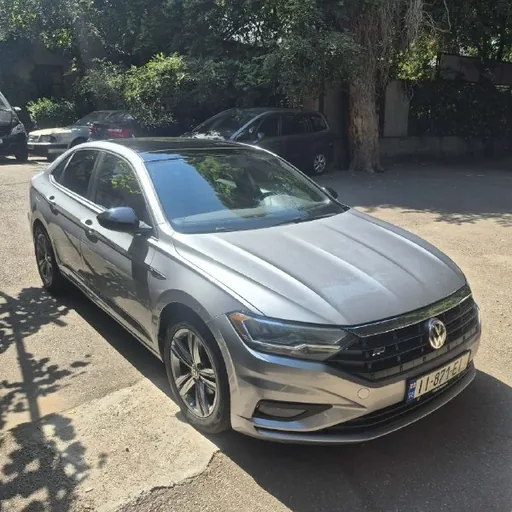 Volkswagen R-Line 2020