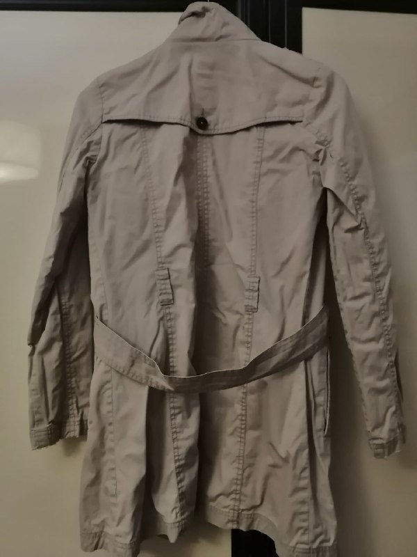 Куртки размера S, M 6