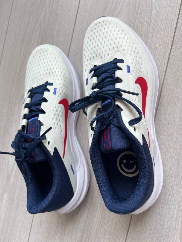 Nike Air Zoom Winflo 10 Sea Glass University Red 6
