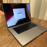 MacBook Pro 16" (2021), iMac 27" Retina 5K (2020) 3
