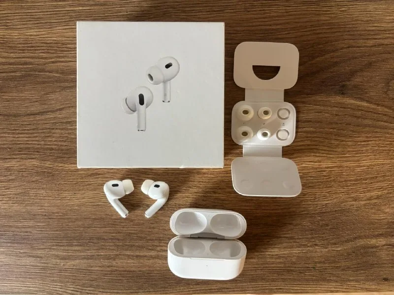 Apple AirPods Pro 2