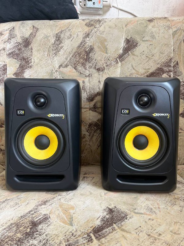 Студийные мониторы KRK Rokit 5 третьего поколения пара