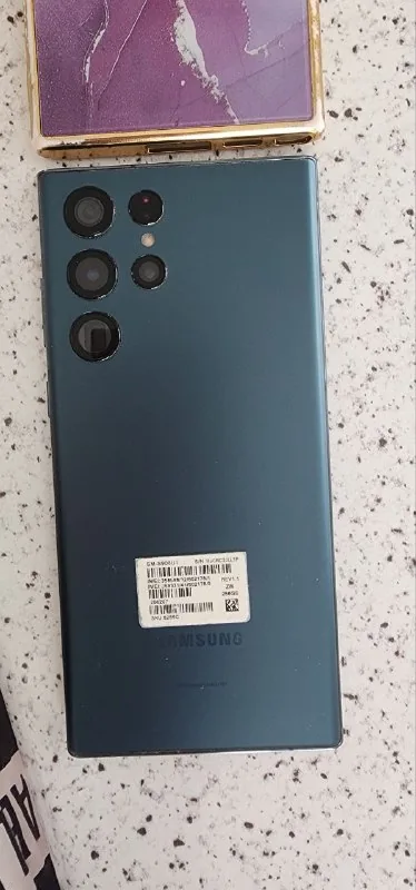 Samsung Galaxy S22 Ultra 1