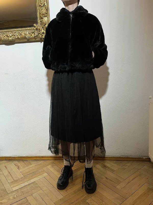 Черная искусственная шуба размер s 3