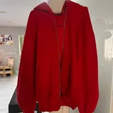 Худи Zara, пиджак черный H&M, пиджак желтый Sela 1