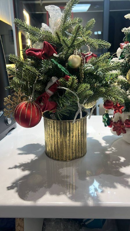 Елочки с игрушками 2