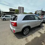 Kia Sorento 2013 3