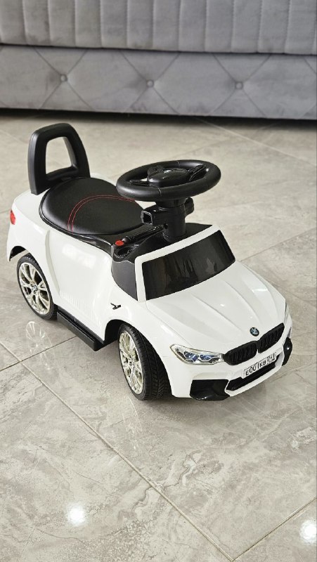 Детский автомобиль толокар BMW M5 2022 2