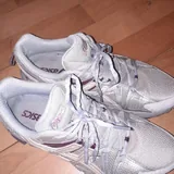 Кроссовки Asics 1